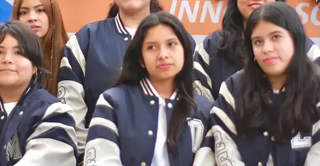 Casacas de Promoción de Colegio en Gamarra